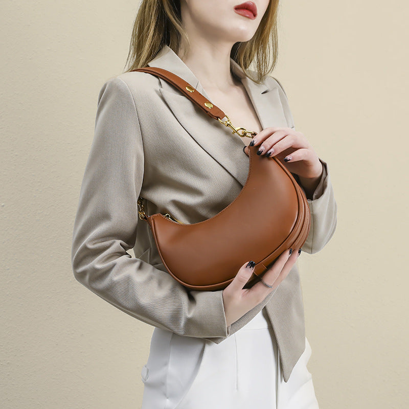 Crescent Baguette Shoulder Bag – Stylish & Trendy