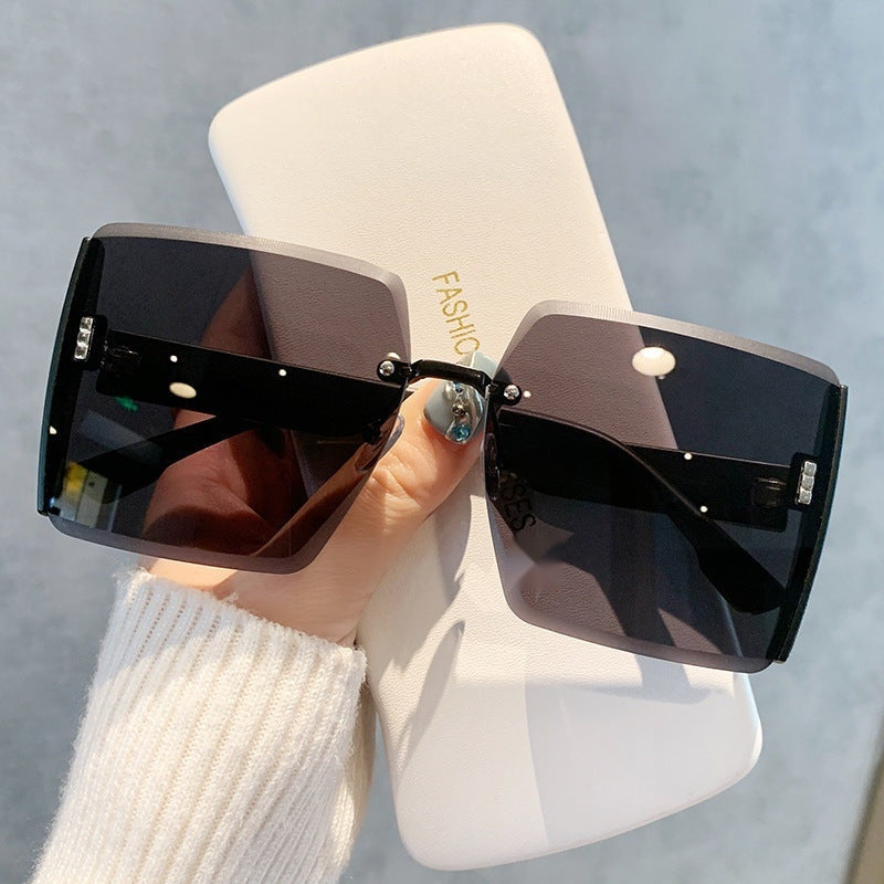 Oversized Sun Protection Shades