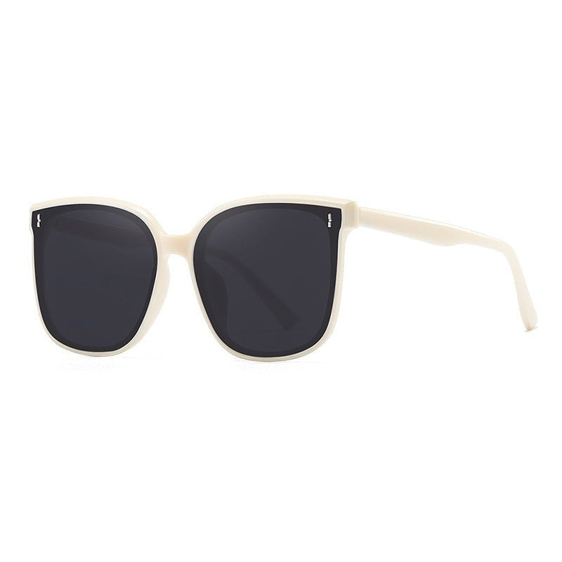High-quality lenses that offer UV400 protection
