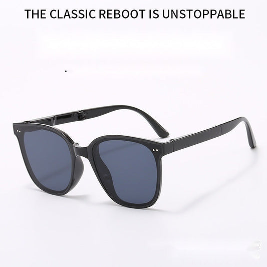 Fashionable Folding Sunglasses