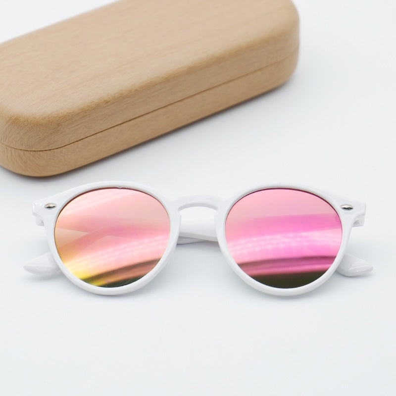 Korean Round Frame with Cat-Eye Edge Sunglasses